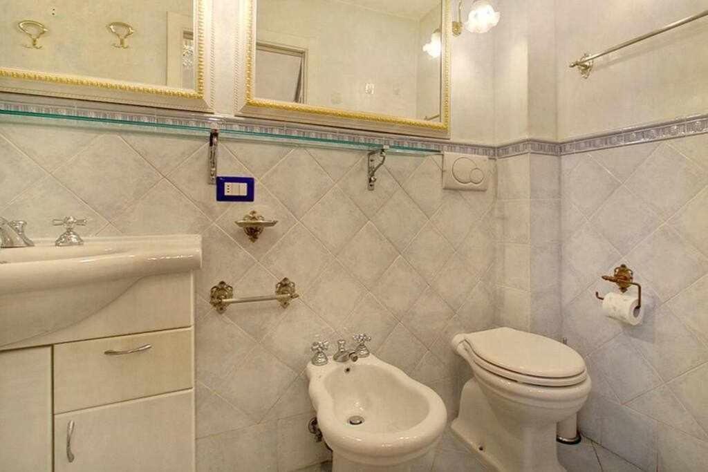 Апартаменты Santa Croce Elegant With Garage Флоренция Экстерьер фото