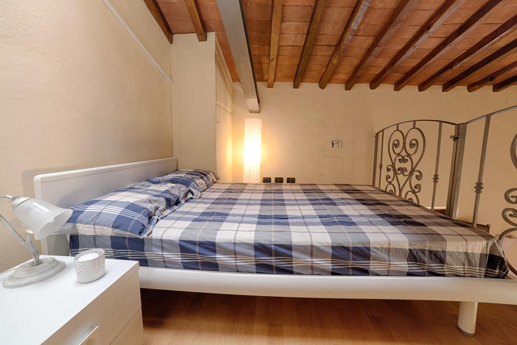 Апартаменты Santa Croce Elegant With Garage Флоренция Экстерьер фото